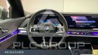 2025 BMW 740
