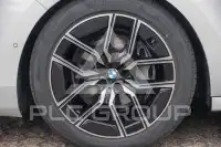 2025 BMW 740
