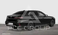 2025 BMW 740
