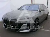 2025 BMW 740