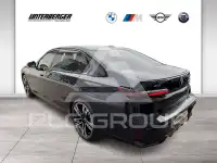 2025 BMW 740