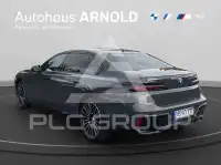 2025 BMW 740