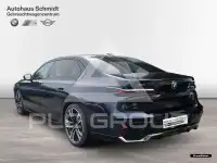 2025 BMW 740