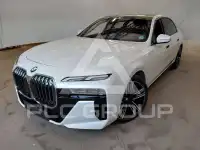 2025 BMW 740