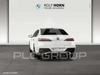 2025 BMW 740