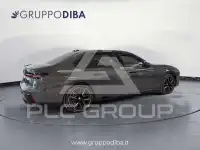 2025 BMW 740