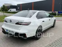 2025 BMW 740