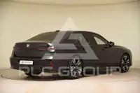 2025 BMW 740