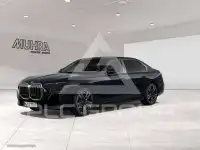 2025 BMW 740