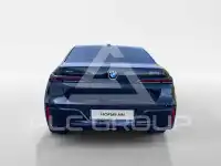2025 BMW 740