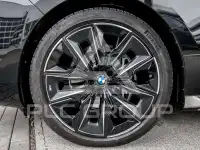 2025 BMW 740