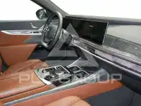2025 BMW 740