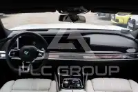 2025 BMW 740