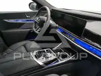 2025 BMW 740