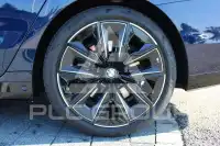2025 BMW 740