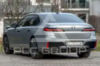 2025 BMW 740
