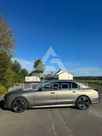 2025 BMW 740