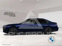 2025 BMW 740