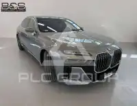 2025 BMW 740