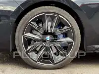 2025 BMW 740