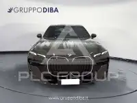 2025 BMW 740