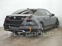 2025 BMW 740