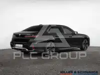 2025 BMW 740