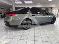 2025 BMW 740