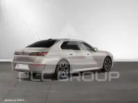 2025 BMW 750