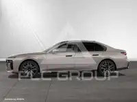 2025 BMW 750