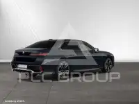 2025 BMW 750