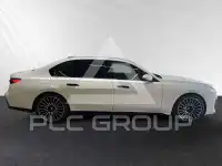 2025 BMW 750