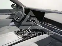 2025 BMW 750