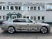2025 BMW 750