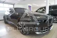 2025 BMW 750