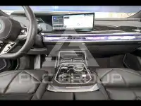 2025 BMW 750
