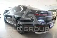 2025 BMW 750