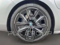 2025 BMW 760