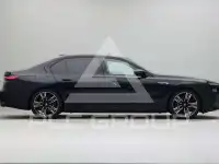 2025 BMW 760