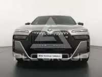 2025 BMW 760