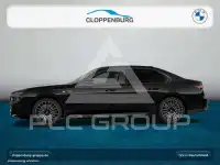 2025 BMW 760