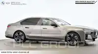 2025 BMW 760