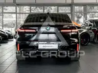 2025 BMW 760