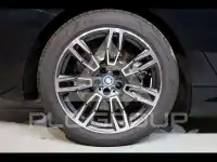 2025 BMW I5