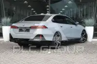 2026 BMW I5