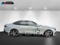 2025 BMW I5