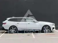 2025 BMW I5