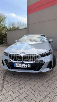 2025 BMW I5