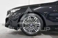 2025 BMW I5