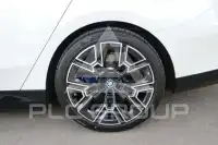 2025 BMW I5